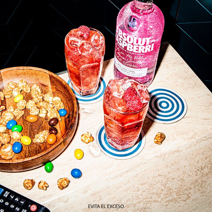 Vodka Absolut Raspberry 750 ml — Imagen 3 de 3