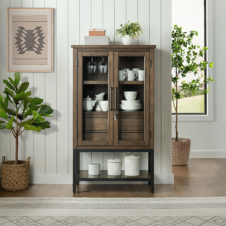 Bayside Furnishings, Gabinete Para Vinos — Imagen 1 de 4