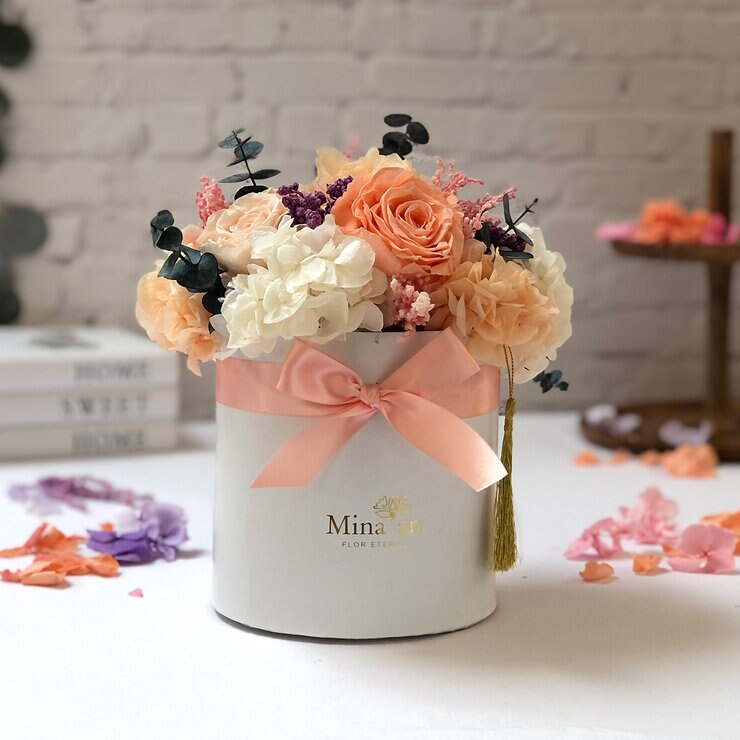 Mina'an Flor Eterna, Bouquet Con Flores Y Follajes Preservados Modelo Peach — Imagen 1 de 4