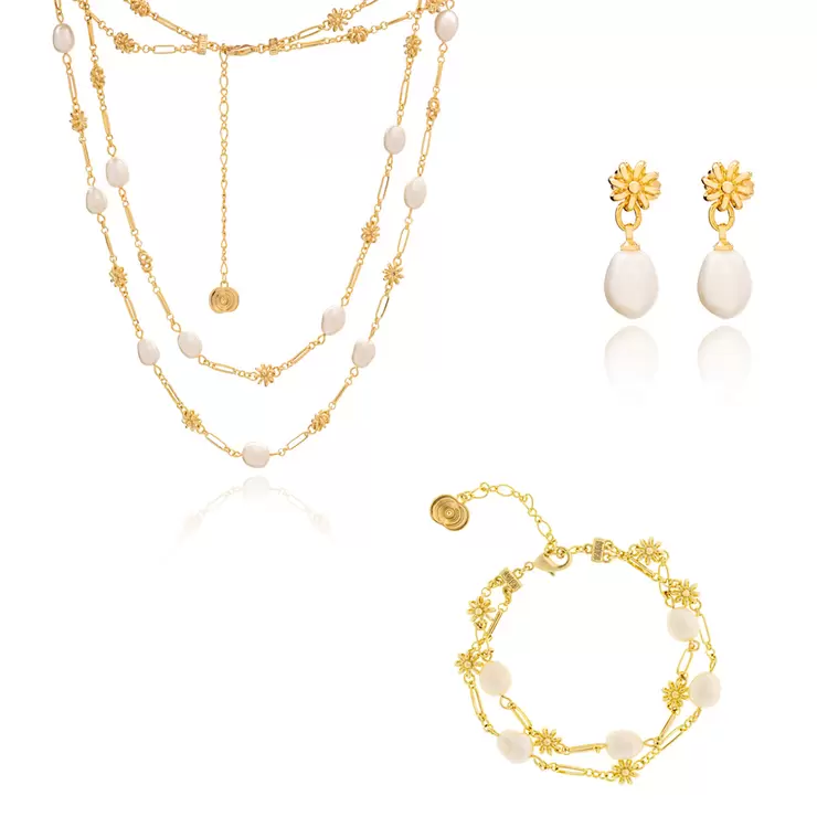 Ablime, Juego De Aretes, Pulsera y Collar en Baño de Oro con Perlas de Río  — Imagen 1 de 4