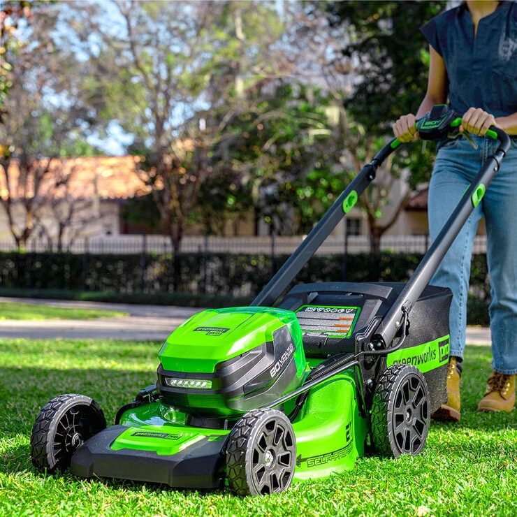 Greenworks, Podadora de 80V — Imagen 2 de 3
