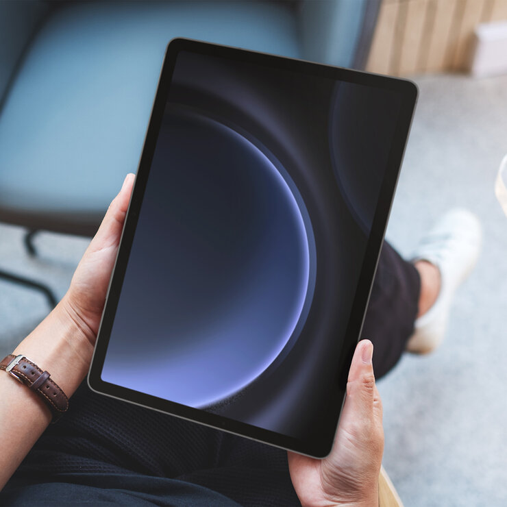 Samsung Galaxy Tab S9FE 128GB Gris — Imagen 2 de 4