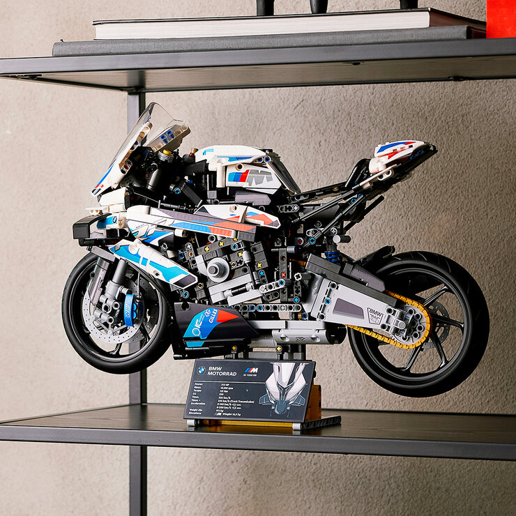 Lego Technic BMW M 1000 RR — Imagen 3 de 4
