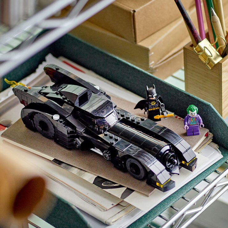 Lego Super Heroes DC Batmobile Cacería de Batman vs. The Joker — Imagen 3 de 4