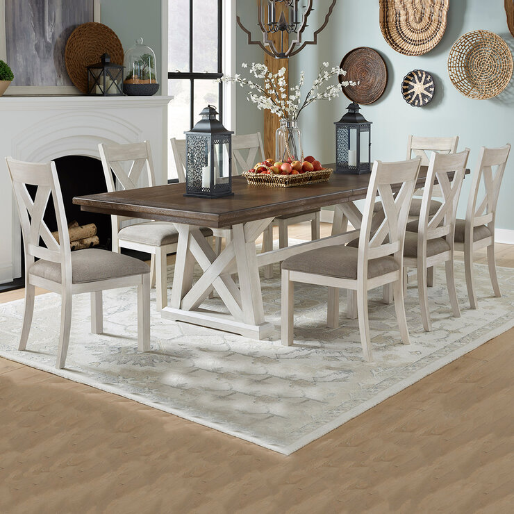 Universal Broadmoore, Juego de Comedor de 9 Piezas — Imagen 1 de 4