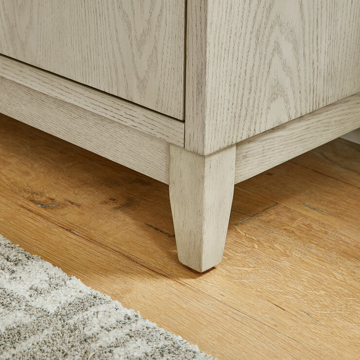 Universal Broadmoore Furniture, Consola Decorativa — Imagen 3 de 4