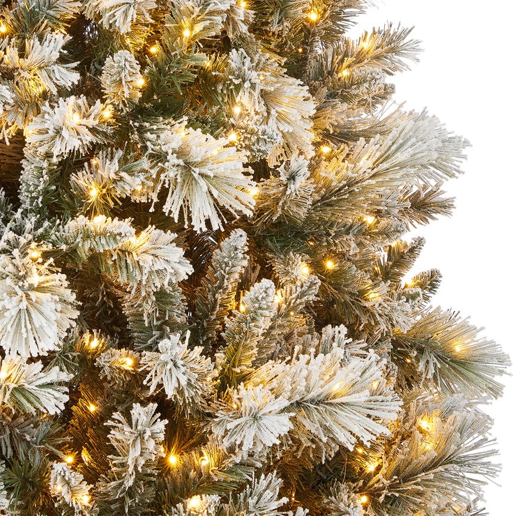 Árbol de Navidad Artificial Escarchado y Diamantado de 2.74m Preiluminado con Luces Radiant Micro LED  — Imagen 3 de 4