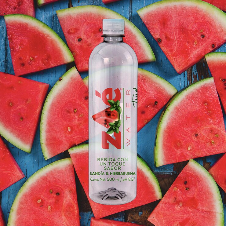 Zoé Water Twist Agua Alcalina Sabor Sandía y Hierbabuena 12 pzs de 500 ml — Imagen 2 de 4