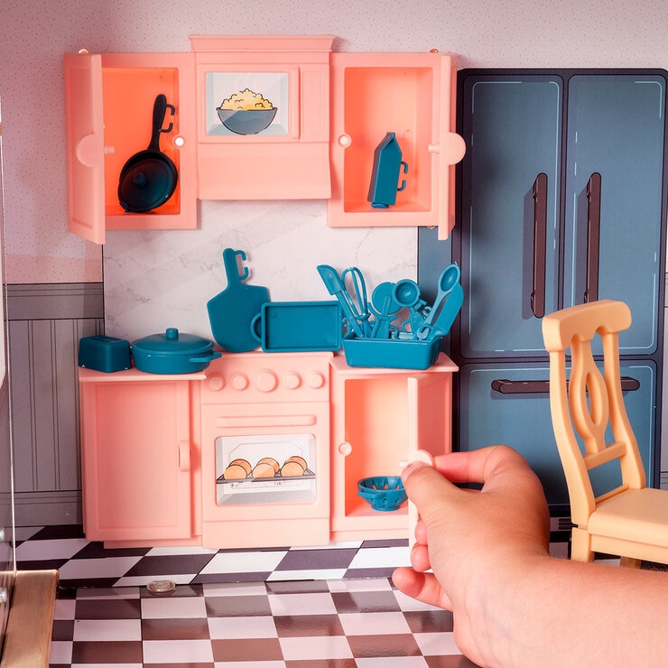Casa de Muñecas de Madera con Luces, Sonidos y 47 Accesorios  — Imagen 3 de 4