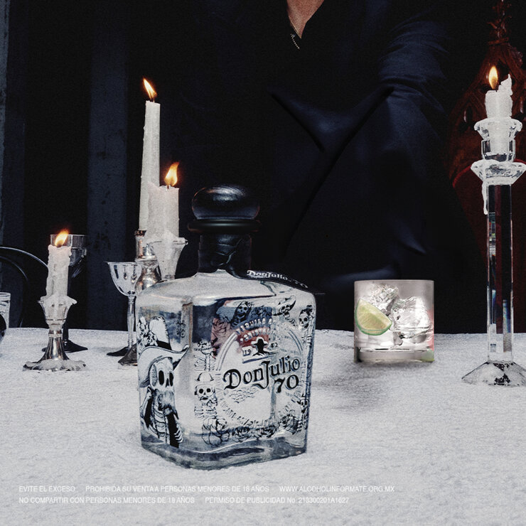 Tequila Don Julio 70 Edición Especial Día de Muertos 700 ml — Imagen 3 de 4