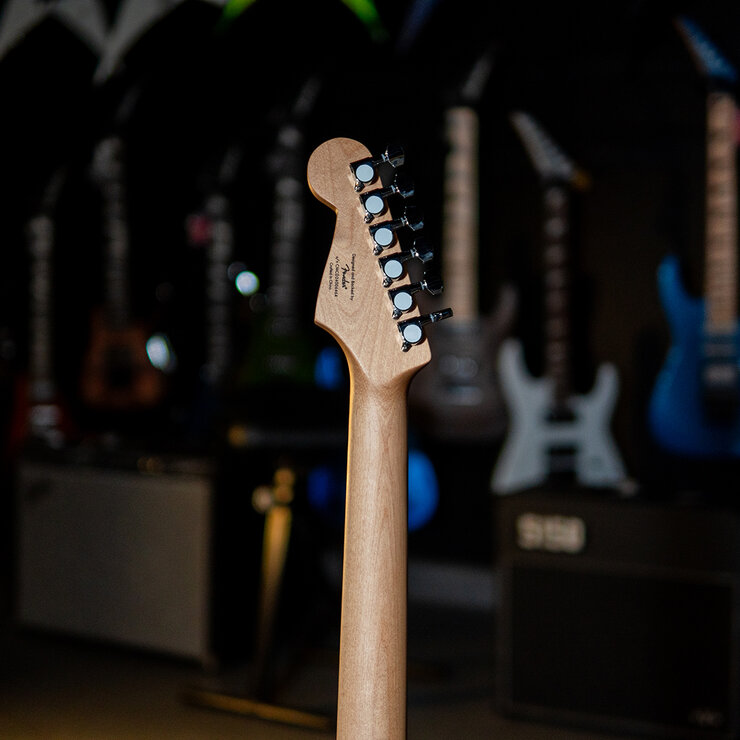 Squier by Fender Guitarra Eléctrica y Accesorios — Imagen 3 de 4