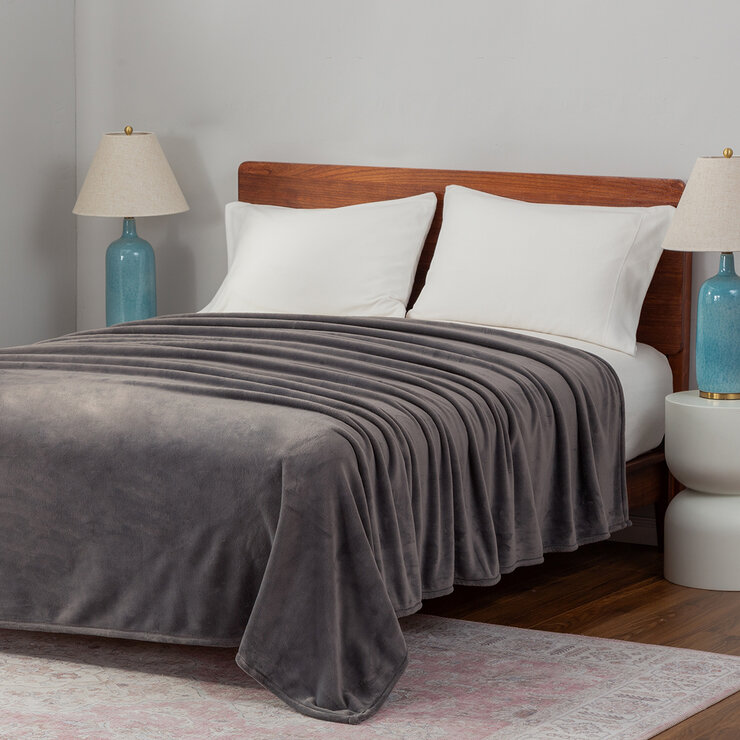 Luxe Loft, Cobija King 284cm x 234cm — Imagen 1 de 3