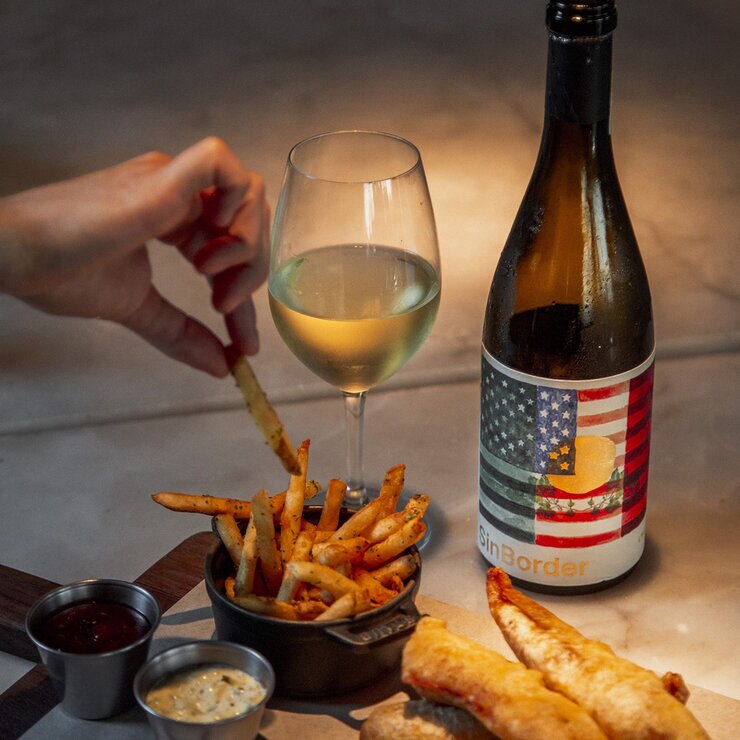 Vino Blanco Sinborder Chardonnay 750 ml — Imagen 2 de 4