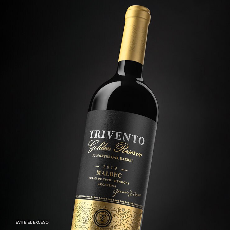 Vino Tinto Trivento Golden Reserve Malbec 750 ml + Lind Barra de Chocolate Amargo 100 g — Imagen 4 de 4