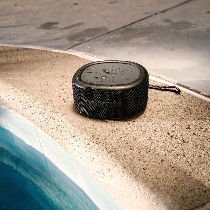 Urbanista Malibu Bocina Bluetooth con Carga Solar — Imagen 2 de 4