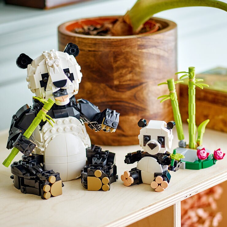LEGO Creator Fauna Salvaje: Familia de Pandas — Imagen 4 de 4