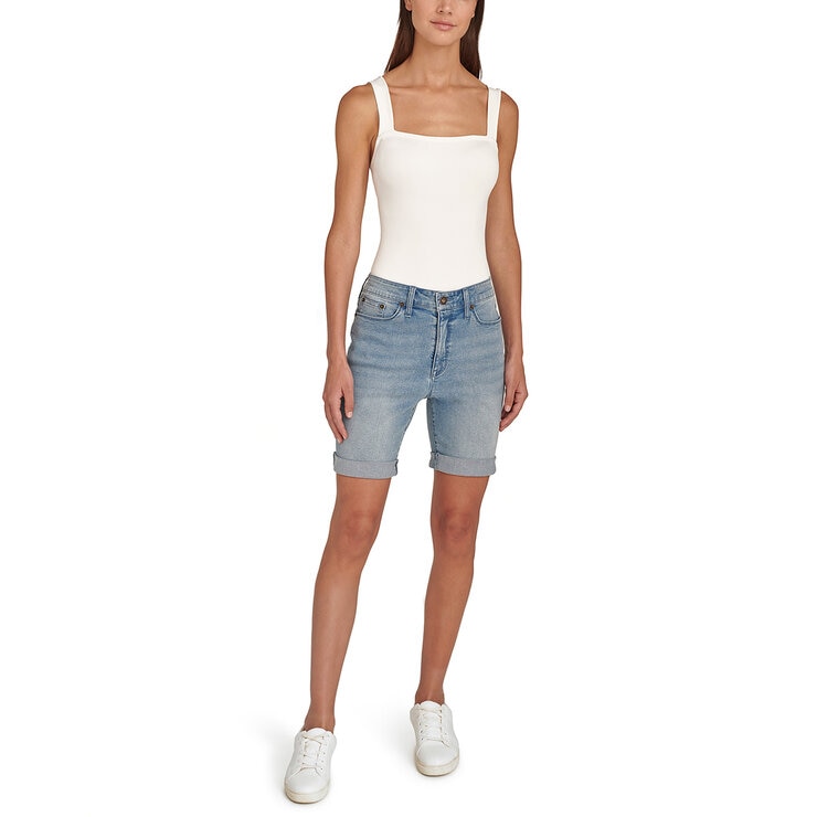 DKNY Jeans Short Bermuda para Dama Varias Tallas y Colores — Imagen 3 de 3
