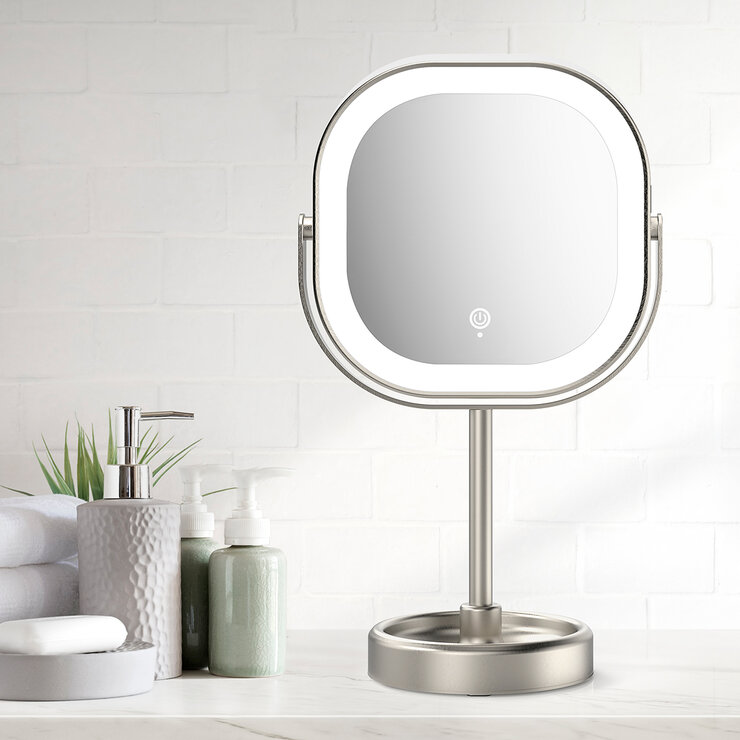 Conair Espejo recargable con luz LED — Imagen 1 de 4