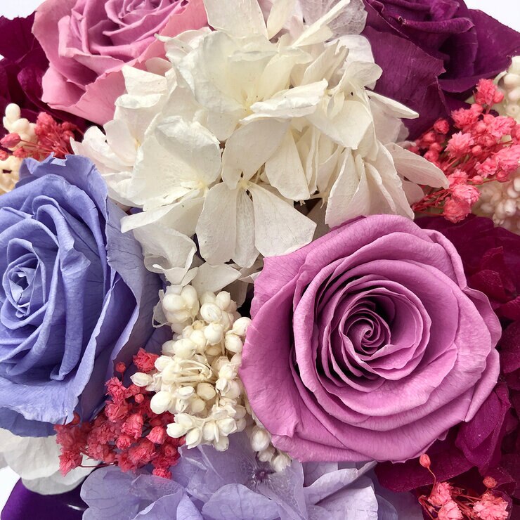 BOUQUET MORADO MAYO 2025 — Imagen 2 de 4