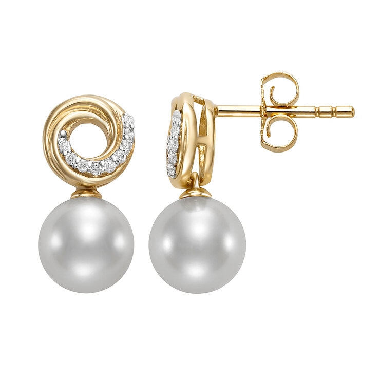 Aretes de Perlas Cultivadas, 7.5-8.0mm, con Diamantes .07ctw, Oro Amarillo de 14K — Imagen 4 de 4