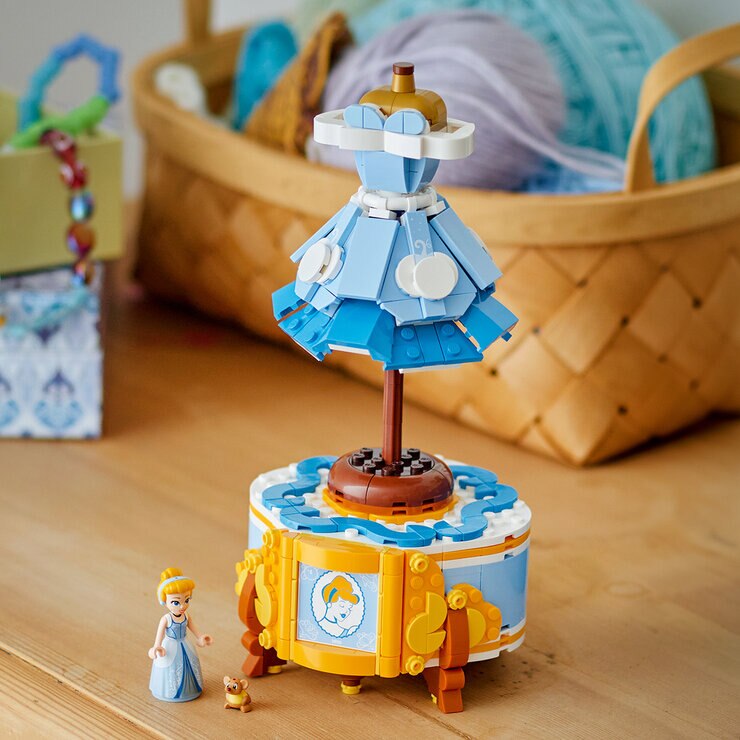 LEGO Disney Traje de Cenicienta — Imagen 2 de 4