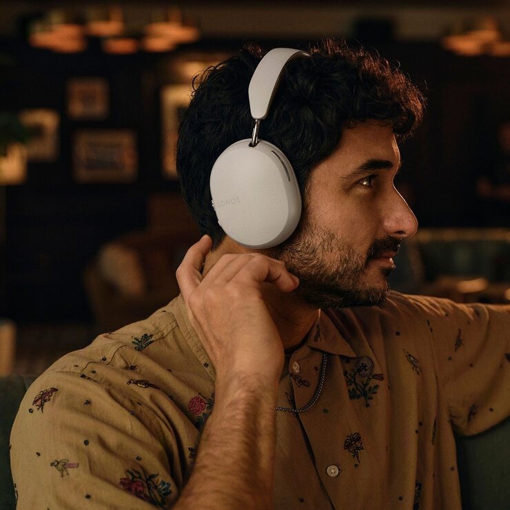 Sonos Ace Audífonos Bluetooth Blancos — Imagen 3 de 4