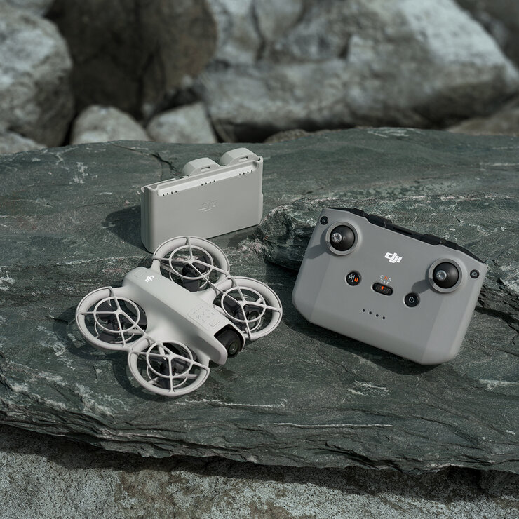 DJI Neo Fly More Combo — Imagen 1 de 4