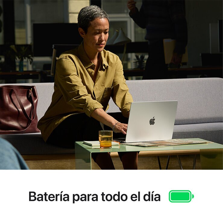 Apple MacBook Pro 14" Chip M4 Pro 1TB Plata CPU de 14 núcleos GPU de 20 núcleos Memoria unificada de 24GB — Imagen 2 de 4