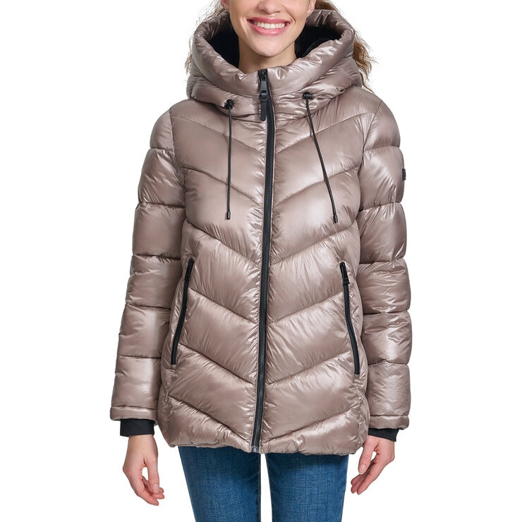 DKNY Chamarra para Dama Varias Tallas y Colores — Imagen 2 de 4
