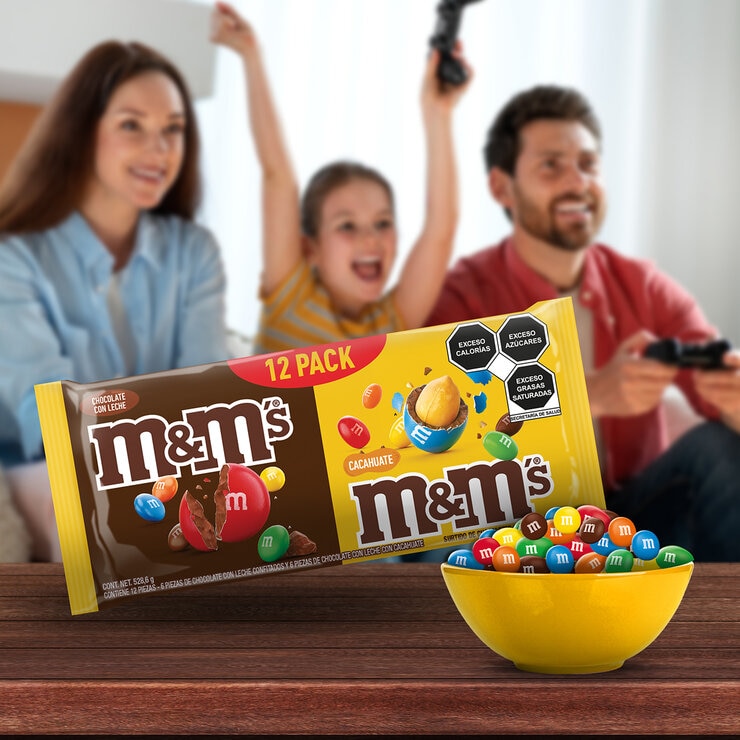 M&Ms Chocolates con leche y Cacahuate Confitados Mix Pack surtido de 12 piezas — Imagen 3 de 4