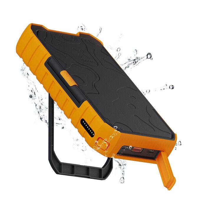 Xtorm Batería Portátil con Panel Solar 10,000 mAh — Imagen 3 de 4