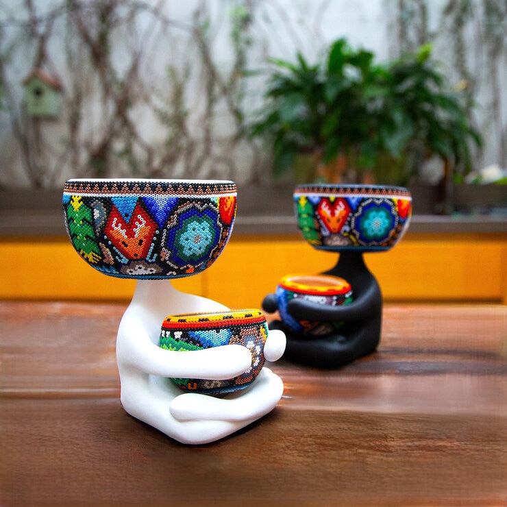 Estudio Floga, Robert Zen Set de 2 Macetas con arte Huichol
