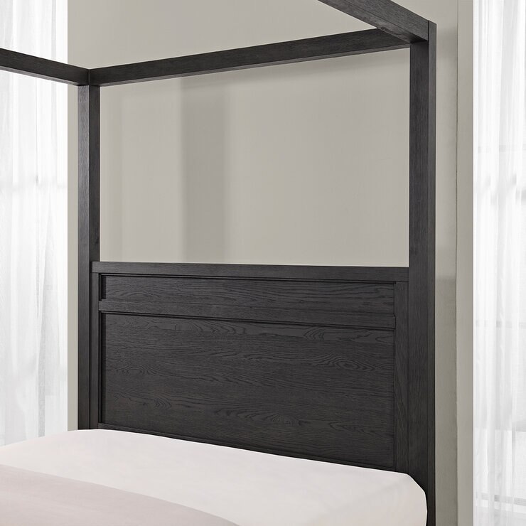 Universal Broadmoore, Cama Tamaño King Con Dosel — Imagen 2 de 4