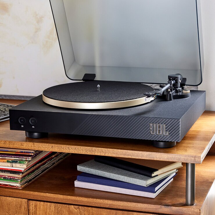 JBL Spinner Tornamesa Bluetooth + Bocina Authentics 200 — Imagen 2 de 4