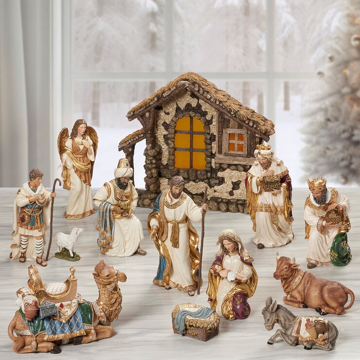 Kirkland Signature Nacimiento Pintado a Mano, Juego de 14 Pzas. — Imagen 1 de 4
