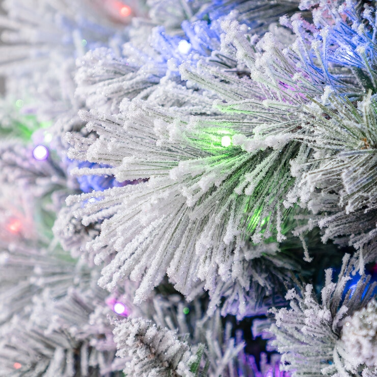Árbol de Navidad Artificial Tipo Cachemira Escarchado y Diamantado de 2.2m Preiluminado con 1,150 Luces LED — Imagen 3 de 4