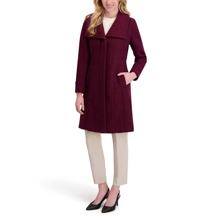 Kenneth Cole Abrigo para Dama Varias Tallas y Colores — Imagen 2 de 2
