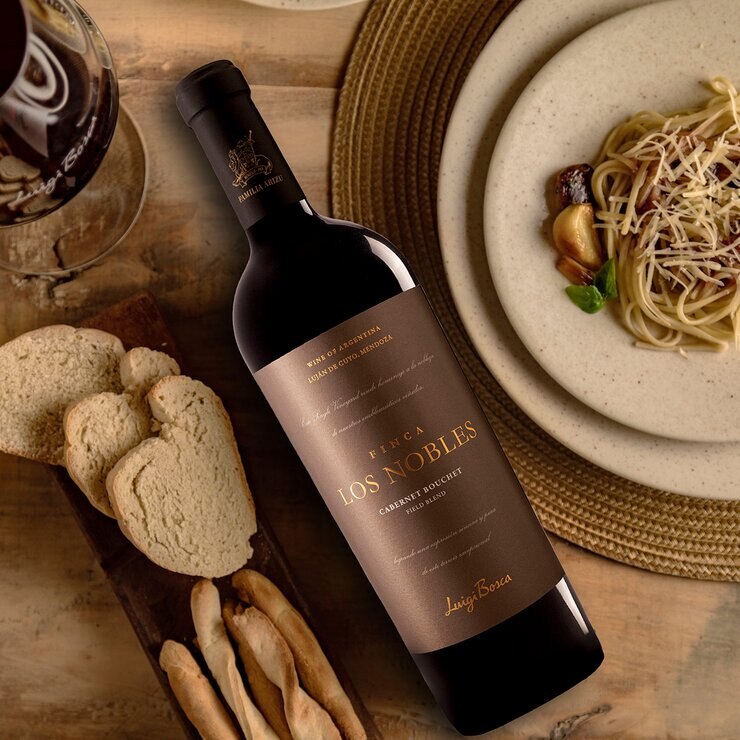Vino Tinto Luigi Bosca Finca los Nobles 750ml — Imagen 2 de 3