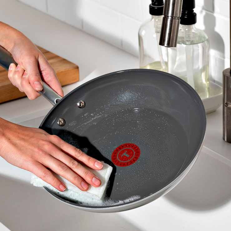 T-FAL Juego de 3 Sartenes de Cerámica con Recubrimiento Antiadherente — Imagen 2 de 4