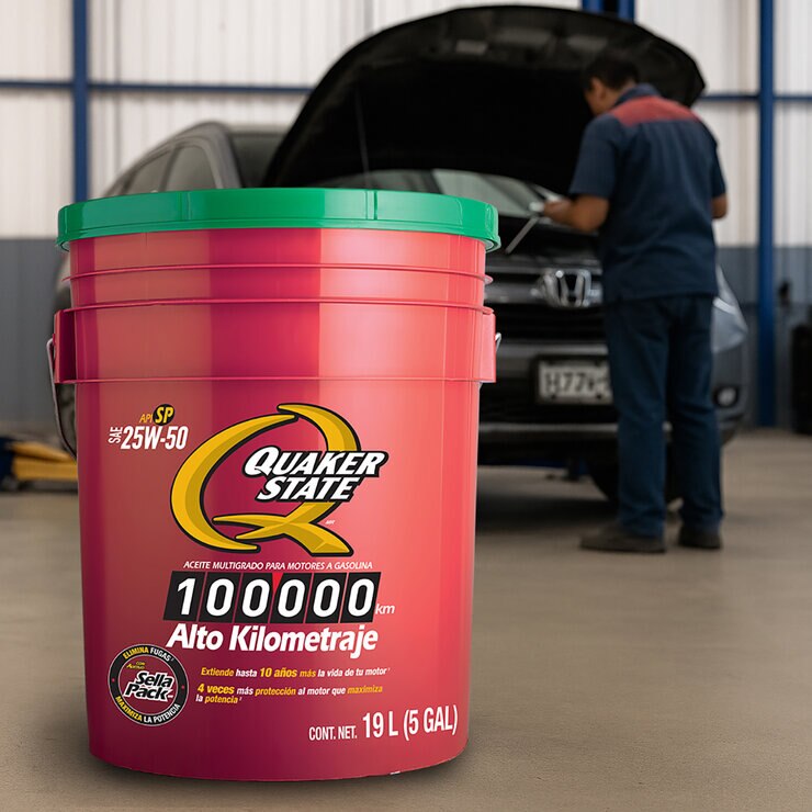 Quaker Aceite para motor a Diesel Alto Kilometraje SAE 25W50 Cubeta de 19L — Imagen 2 de 2