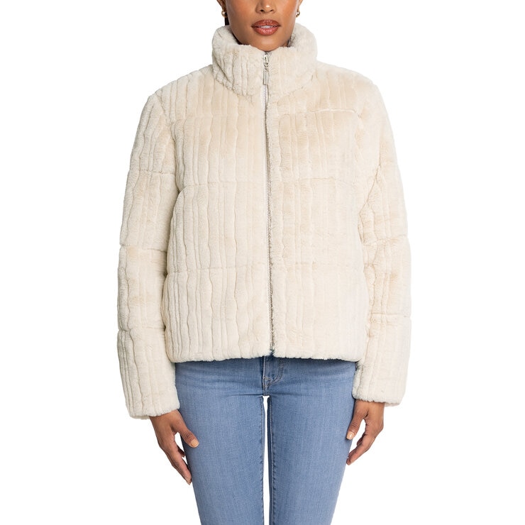Bearpaw Chamarra para Dama Varias Tallas y Colores — Imagen 1 de 3
