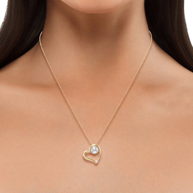 Dije de Perla Cultivada, 7-7.5mm, Con Diamante .053ctw, Oro Amarillo de 14K — Imagen 4 de 4