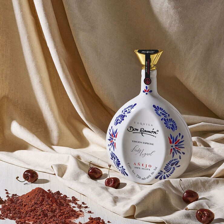 Tequila Don Ramón Cerámica Añejo 750 ml — Imagen 3 de 3