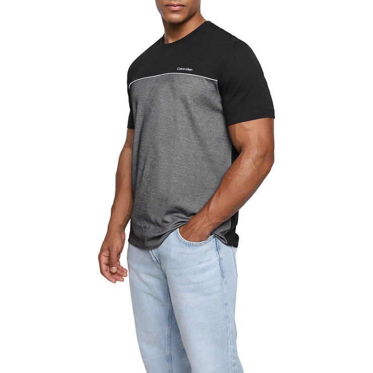 Calvin Klein Playera para Caballero Varias Tallas y Colores — Imagen 2 de 3