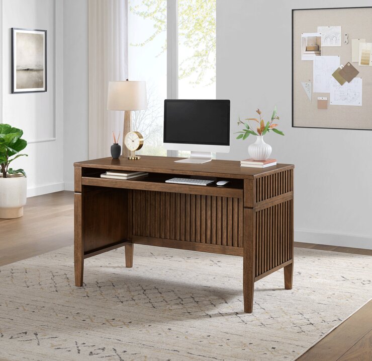 Foremost Home, Escritorio — Imagen 1 de 4