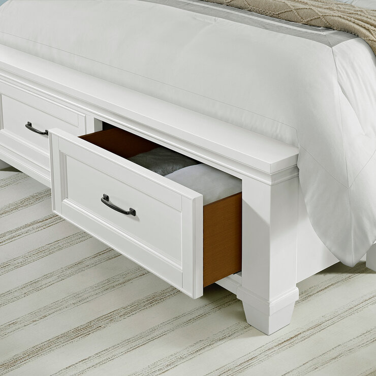 Universal Broadmoore, Rose, Cama Queen Size con Almacenamiento — Imagen 4 de 4