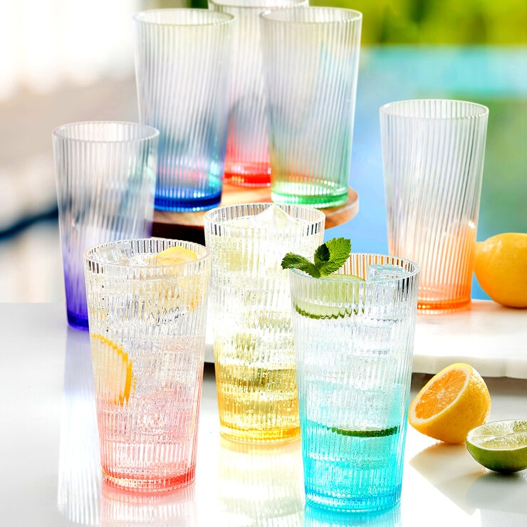 Juego de 8 Vasos Acrílicos de Colores, 651mL