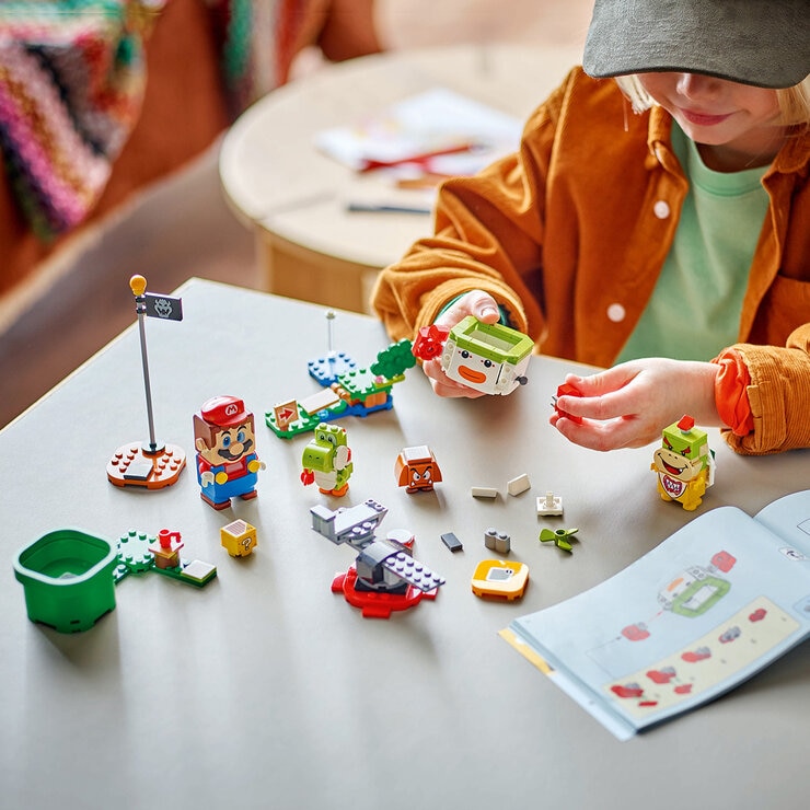 LEGO Super Mario, Aventuras Interactivas con Mario — Imagen 2 de 4