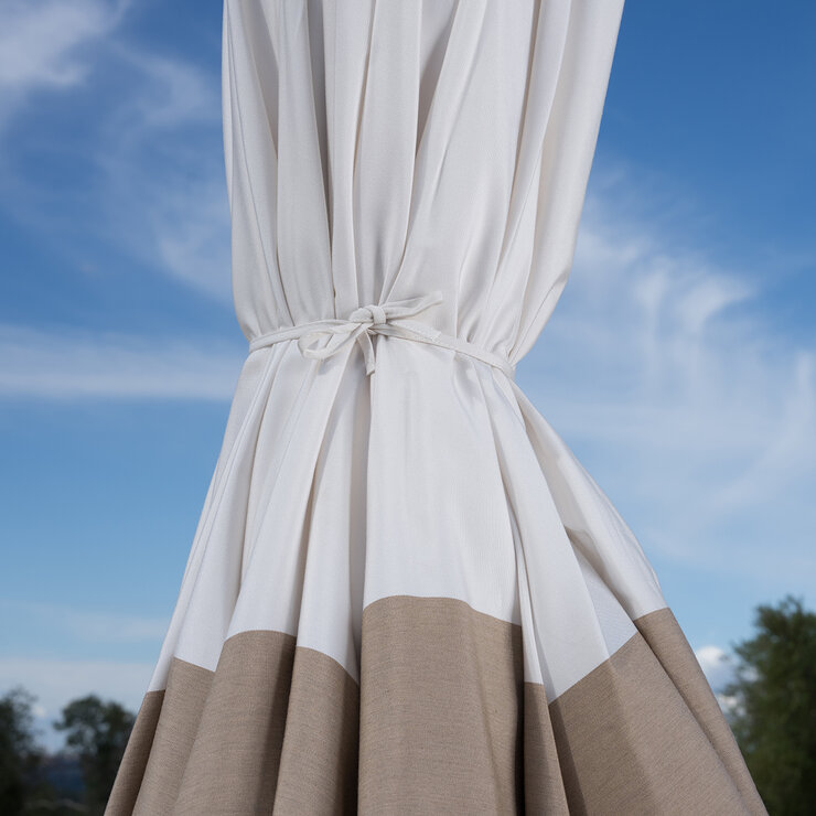 SunVilla, Sombrilla de 3.3 m Con Borde Color Beige — Imagen 2 de 4