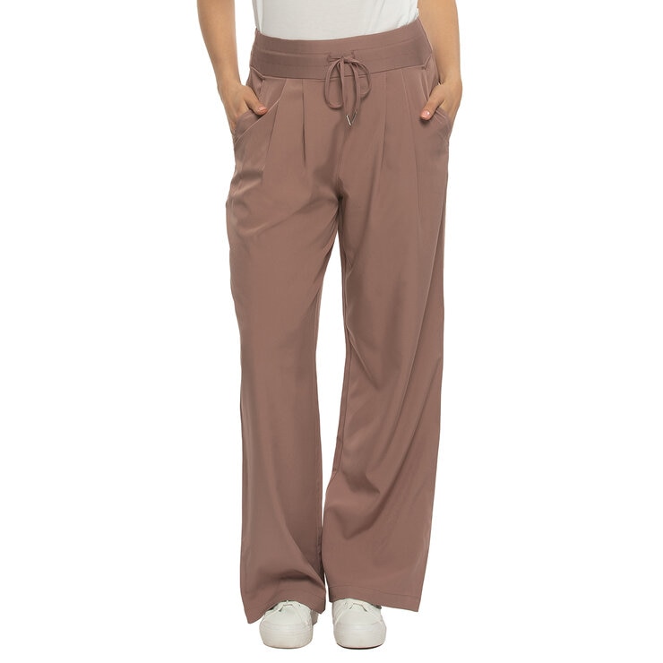 Single Stitch Pantalones para Dama Varias Tallas y Colores — Imagen 1 de 3